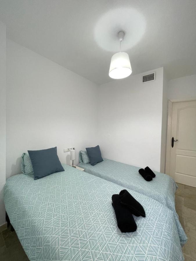 Ferienwohnung Lafrenchtouch - Torrequebrada 2Dorm Cerca Playa Benalmádena Exterior foto